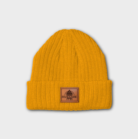 Beanie Amber